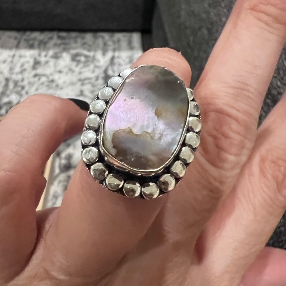 NWOT! beautiful grey pink pearl ring sz 5